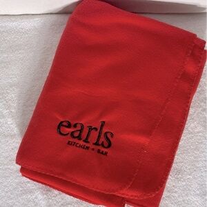 Vintage Earls Kitchen And Bar Red Fleece Throw Blanket